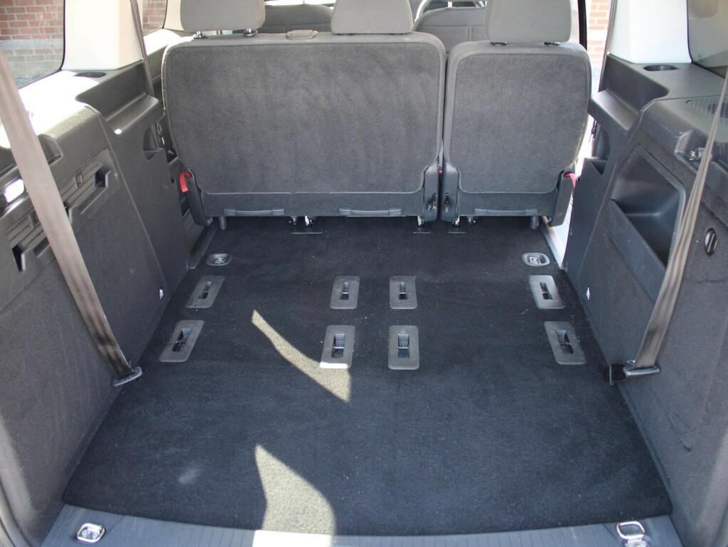 Volkswagen Caddy Maxi Life C20 Wheelchair Accessible Vehicle Wav #14