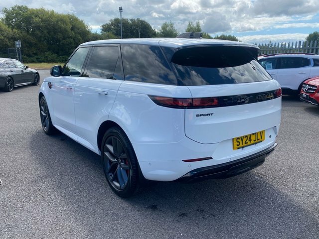 Land Rover Range Rover Sport D300 Mhev Dynamic Se White #6