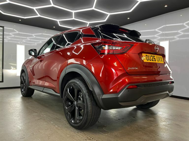 Nissan Juke 1.0 Dig-t Acenta Premium Suv Eur Red #26