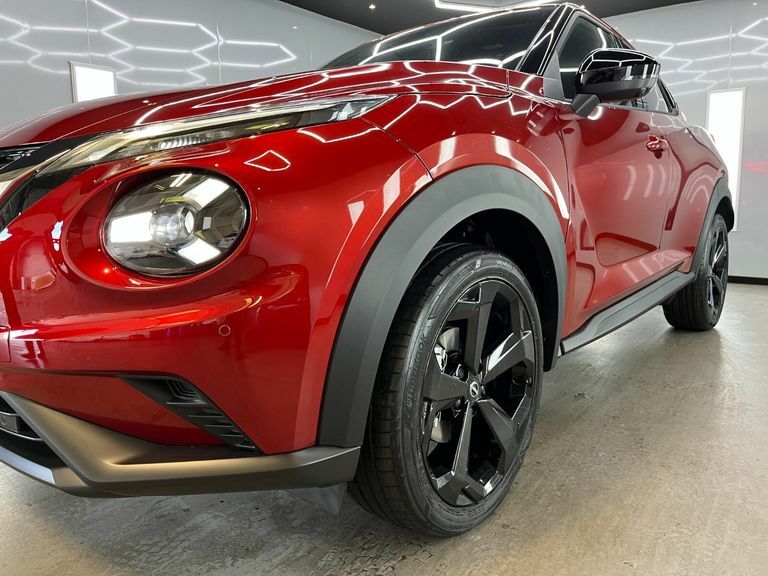 Nissan Juke Dig-t N-connecta Red #6