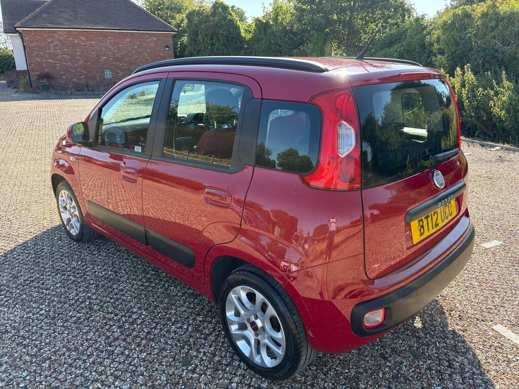 Fiat Panda 1.2 Lounge Euro 5 Red #5