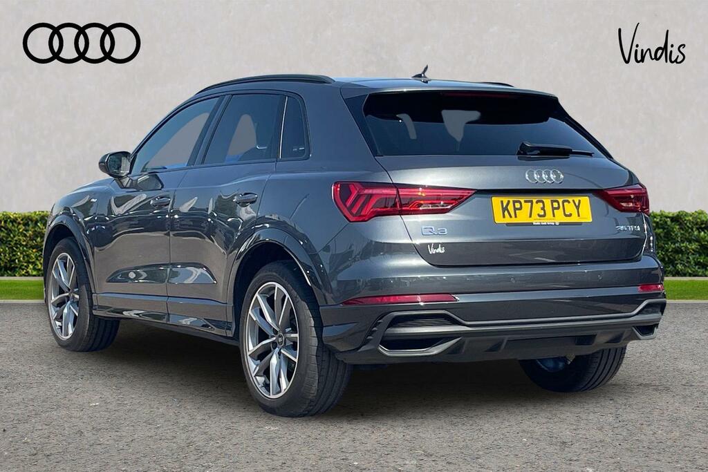 Audi Q3 Audi Q3 O Black Edition 35 Tfsi 150 Ps S Tronic Grey #3