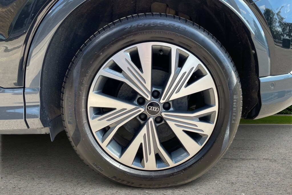 Audi Q4 E Tron Audi Q4 E-tron Q4 Sport 50 E-tron Quattro 220,00 K PN23NXK Black #5
