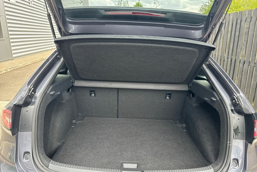 Volkswagen Taigo Volkswagen Taigo R-line 1.0 Tsi 110Ps 6-Speed Manu SP22UXO Grey #6