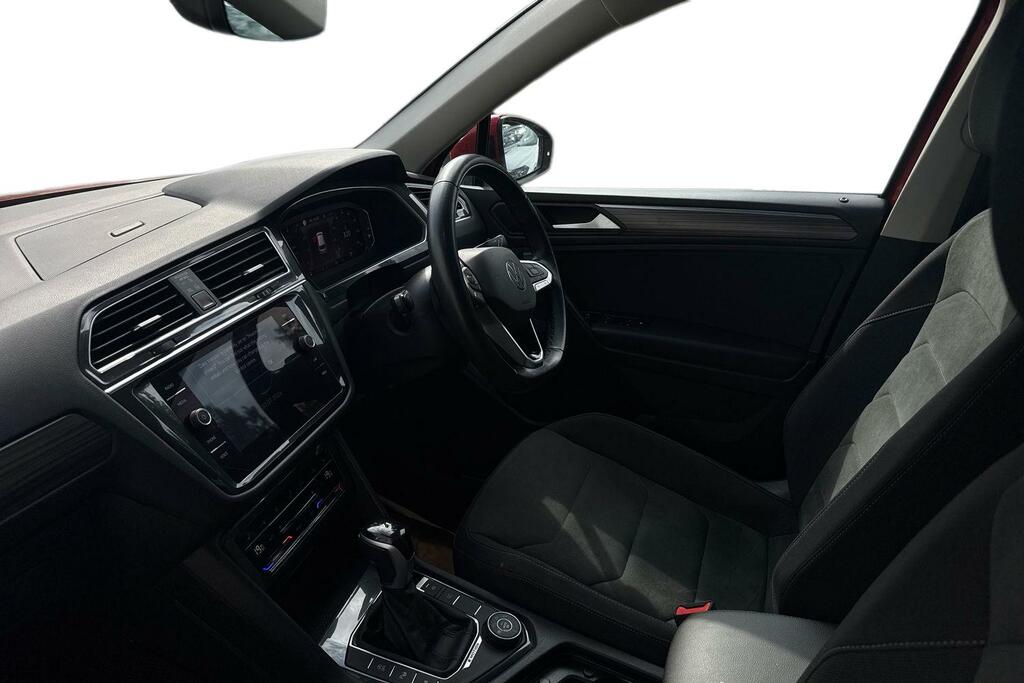 Volkswagen Tiguan Allspace Volkswagen Tiguan Allspace Elegance 2.0 Tsi 4Motio Red #2