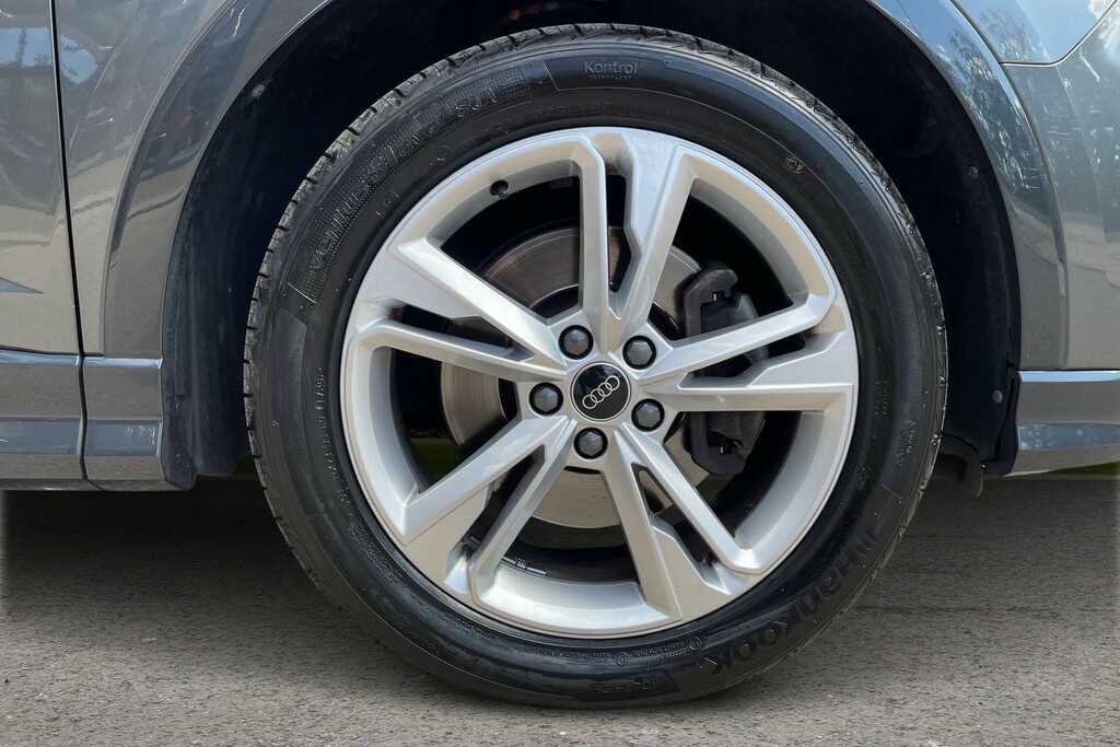 Audi Q3 Audi Q3 Sportback O S Line 40 Tdi Quattro 200 Ps KJ23LVF Grey #5