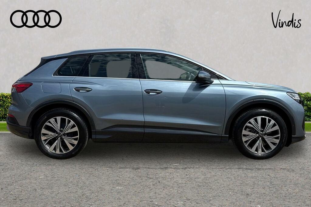 Audi Q4 E Tron Audi Q4 E-tron Q4 Sport 45 E-tron 210,00 Kw RK74HMG Blue #4
