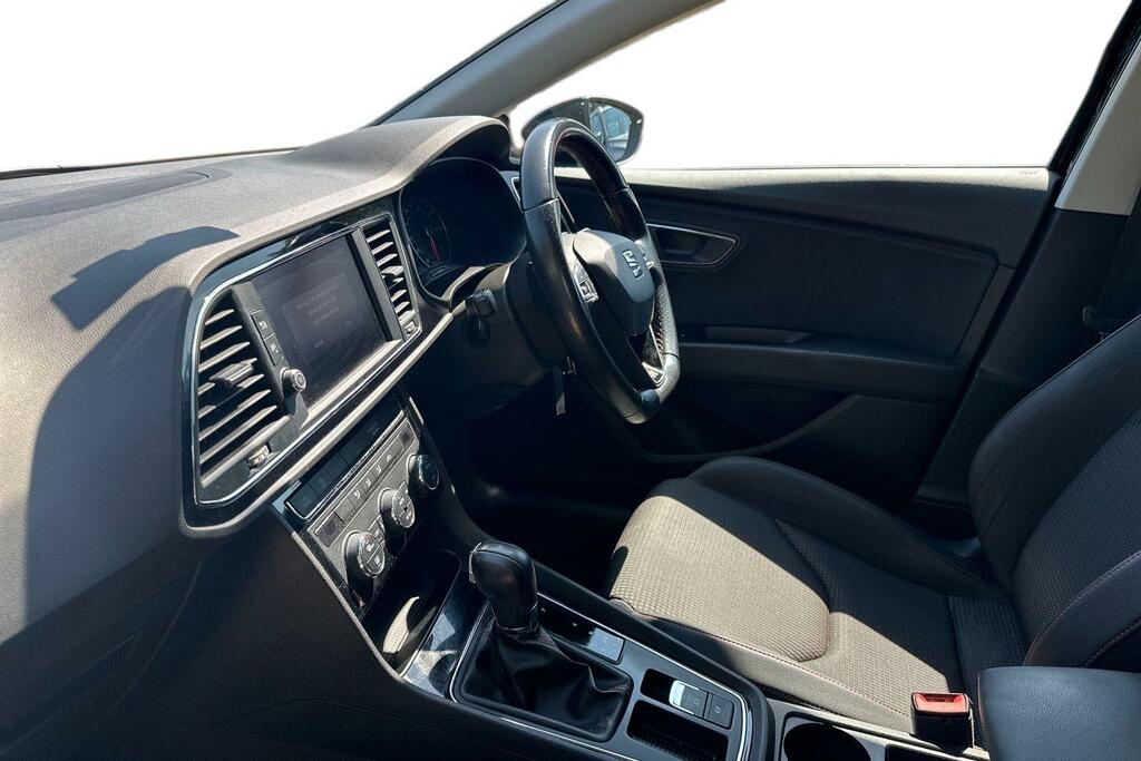 Seat Leon Seat Leon 1.4 Ecotsi Fr Technology Hatchback P Black #6