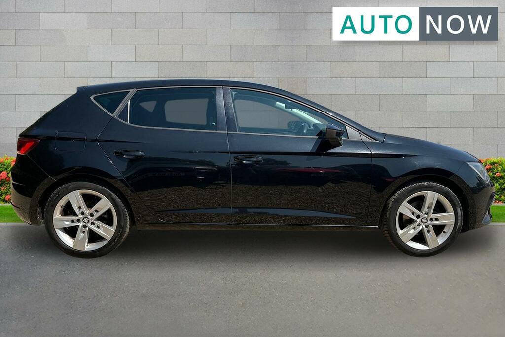 Seat Leon Seat Leon 1.4 Ecotsi Fr Technology Hatchback P Black #4