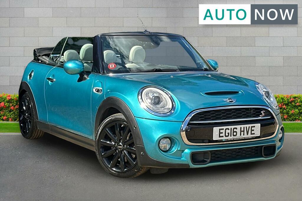 Mini Convertible Mini Convertible 2.0 Cooper S Convertible Petr Blue