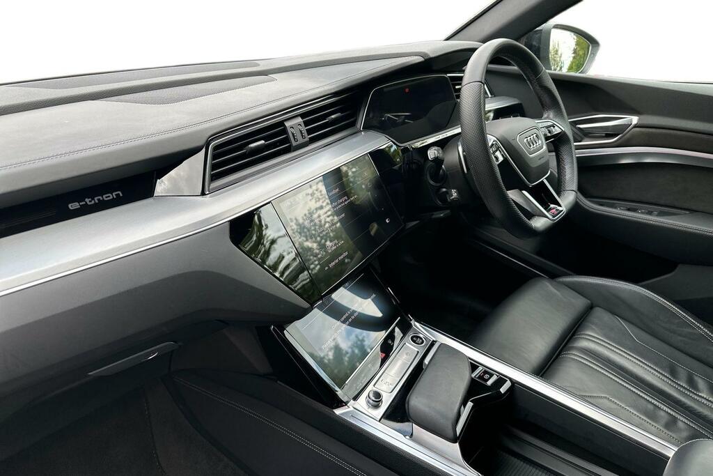 Audi E-tron Audi E-tron Black Edition 50 Quattro 230,00 Kw White #2