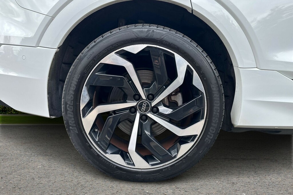 Audi E-tron Audi E-tron Black Edition 50 Quattro 230,00 Kw White #5