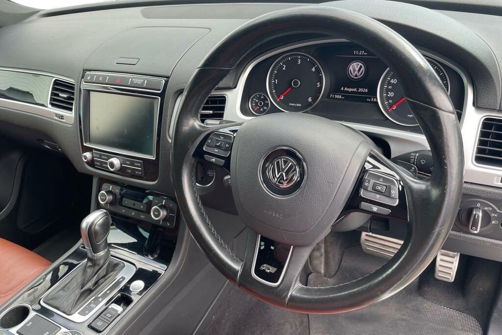 Volkswagen Touareg Volkswagen Touareg 3.0 Tdi V6 Bluemotion Tech R-li LC66UDH White #6