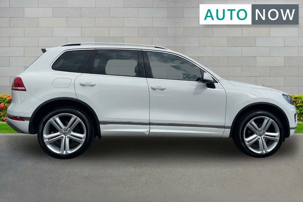 Volkswagen Touareg Volkswagen Touareg 3.0 Tdi V6 Bluemotion Tech R-li LC66UDH White #4