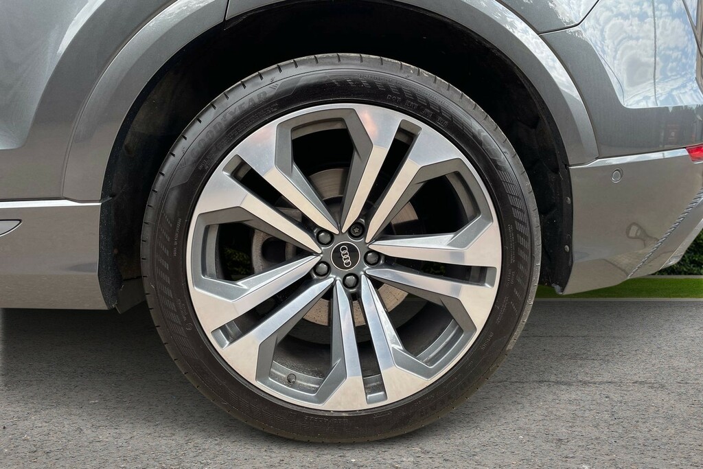 Audi Q8 Audi Q8 S Line 50 Tdi Quattro 286 Ps Tiptronic Grey #5