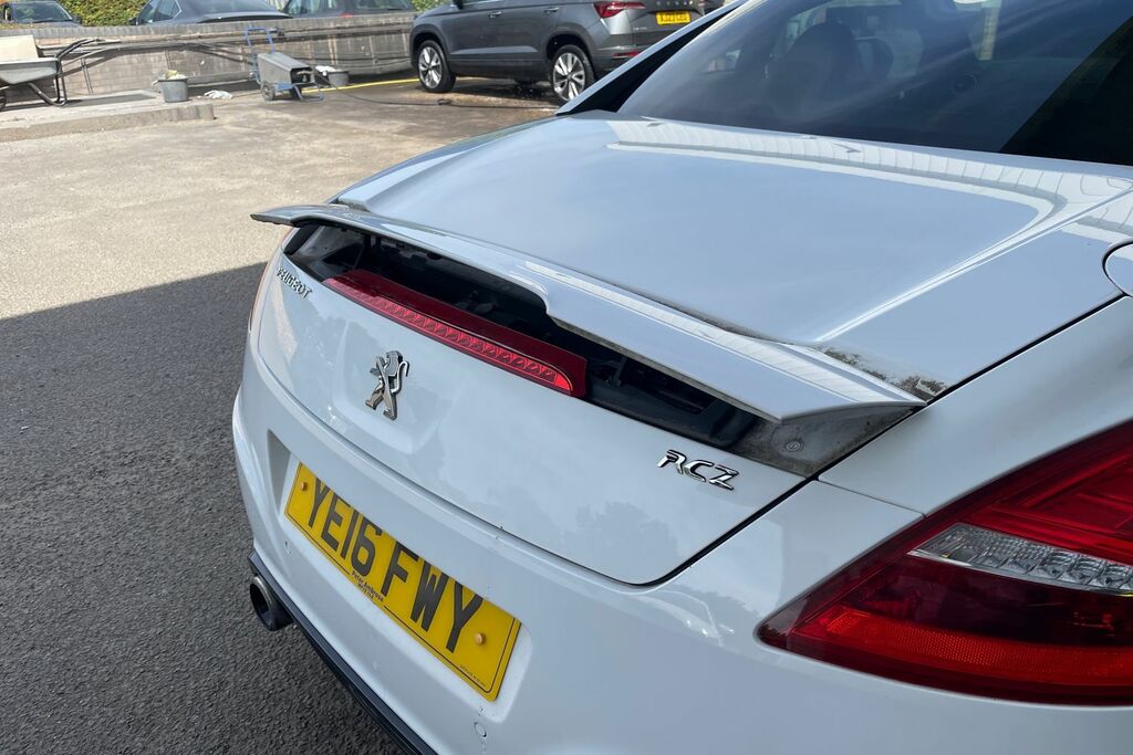 Peugeot RCZ Peugeot Rcz 1.6 Thp Gt Line Coupe Manua White #6