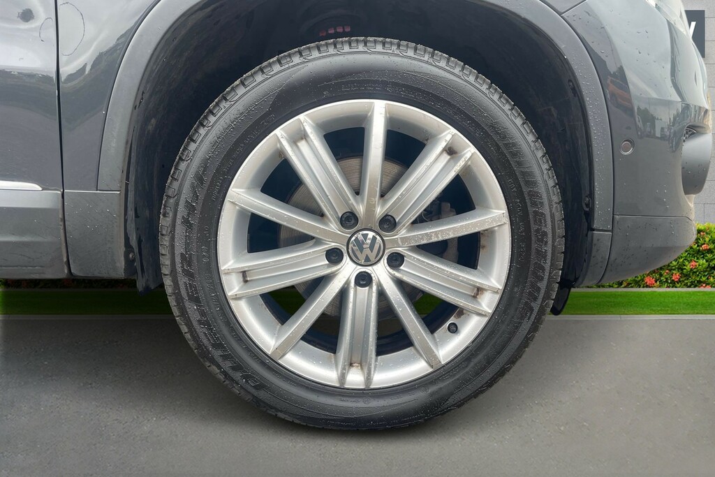 Volkswagen Tiguan Volkswagen Tiguan 2.0 Tdi Bluemotion Tech Match Ed Grey #6