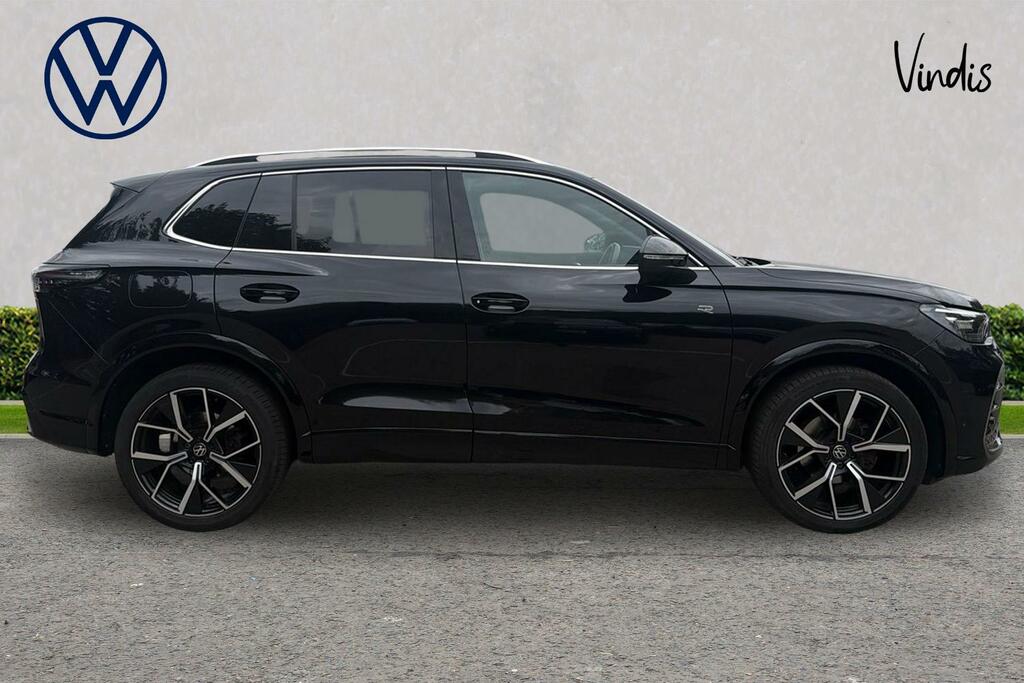 Volkswagen Tiguan Volkswagen Tiguan Estate 1.5 Etsi 150 R-line D KR24WXU Black #4