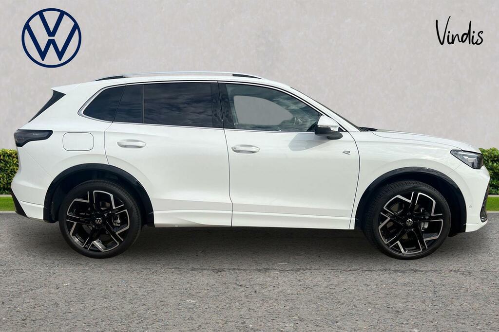 Volkswagen Tiguan Volkswagen Tiguan Estate 2.0 Tdi R-line SV26JWX White #4