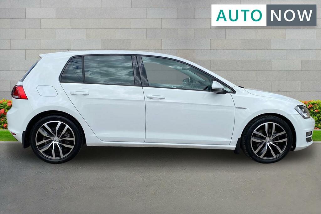 Volkswagen Golf Volkswagen Golf 1.4 Tsi Bluemotion Tech Match Edit AJ65PZD White #4