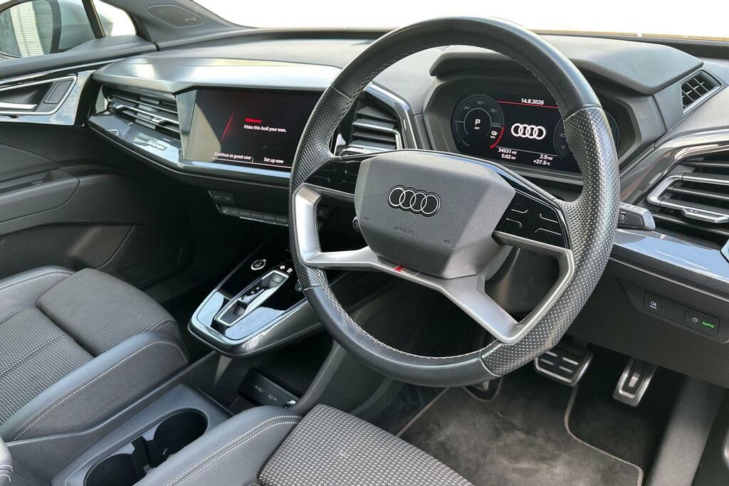 Audi Q4 E Tron Audi Q4 E-tron Q4 S Line 35 E-tron 125,00 Kw RE72PCV Silver #6