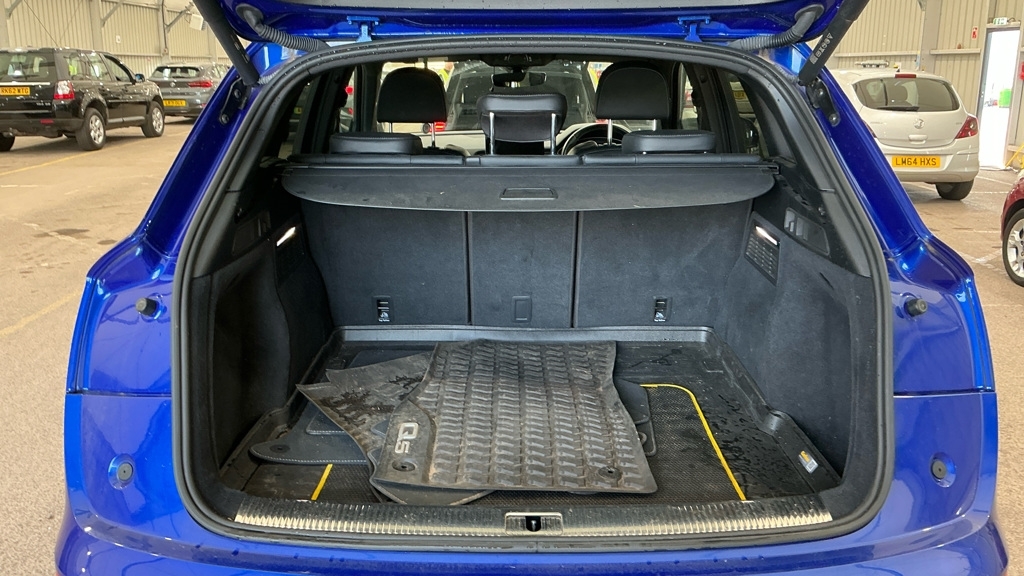 Audi Q5 Audi Q5 Edition 1 45 Tfsi Quattro 265 Ps S Tronic Blue #6