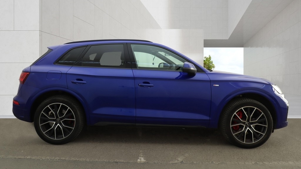 Audi Q5 Audi Q5 Edition 1 45 Tfsi Quattro 265 Ps S Tronic Blue #4