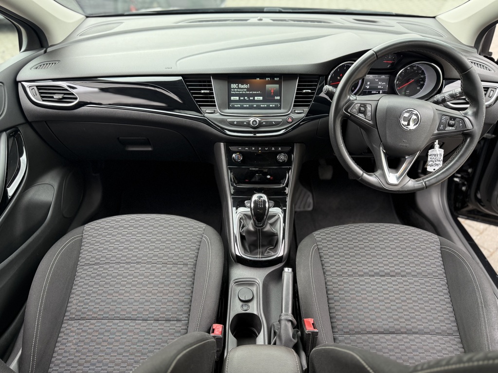 Vauxhall Astra 1.4I Turbo Elite Nav Hatchback 1 Grey #17