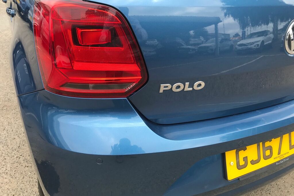 Volkswagen Polo Match Edition Tsi Black #23