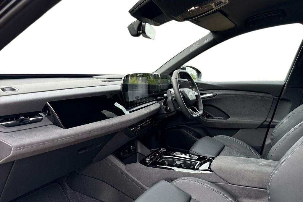 Audi Q6 E-Tron Audi Q6 E-tron Q6 Suv Black Edition E-tron 185,00 Black #2