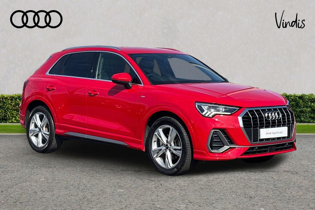 Audi Q3 Audi Q3 S Line 35 Tfsi 150 Ps S Tronic Red