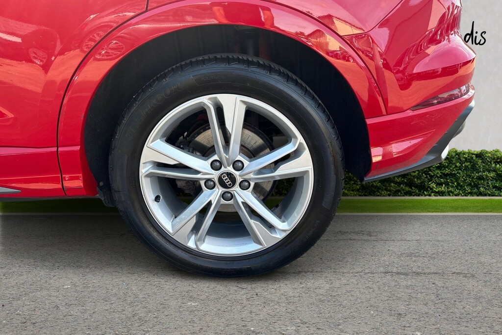 Audi Q3 Audi Q3 S Line 35 Tfsi 150 Ps S Tronic WJ22HGG Red #5