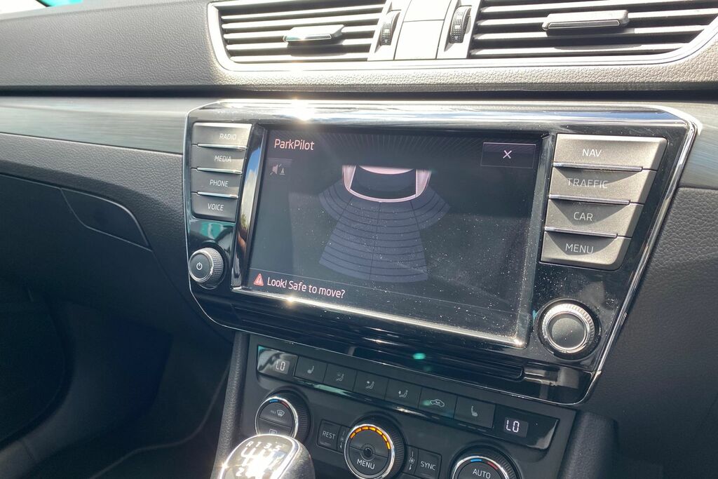Skoda Superb 2.0 Outdoor Plus Tdi Cr 139 Bhp Grey #20
