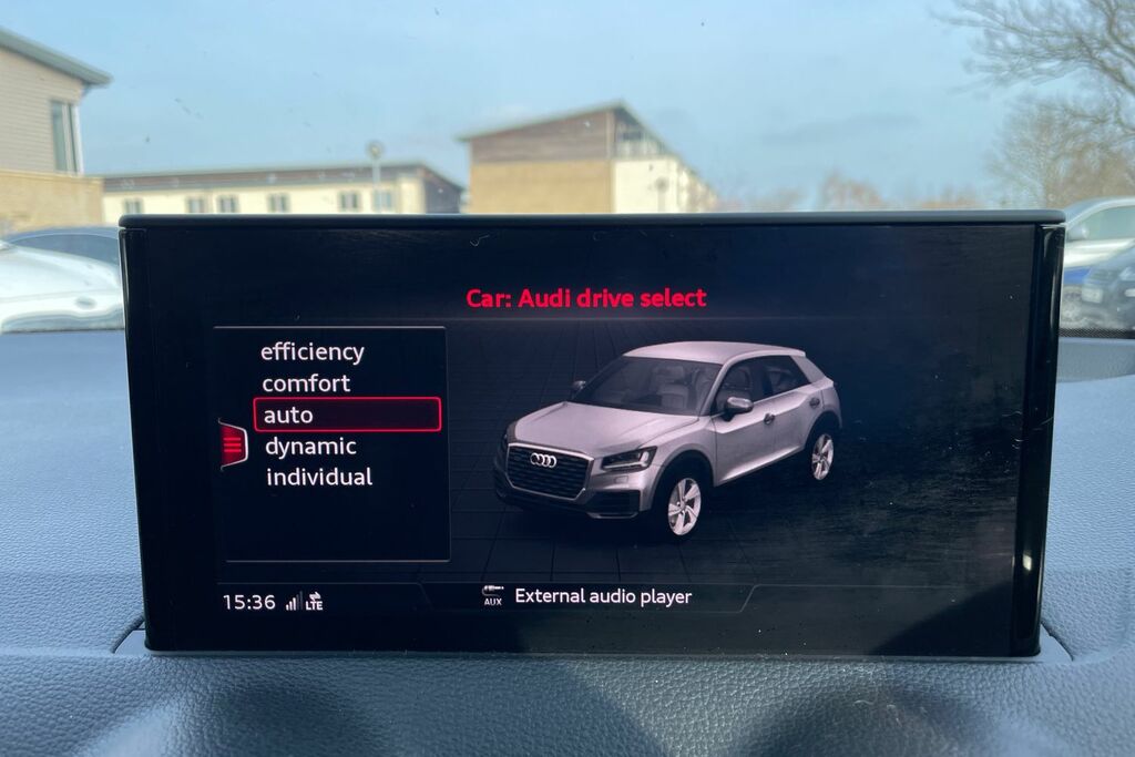Audi Q2 Audi Q2 Black Edition 35 Tfsi 150 Ps S Tronic Blue #20