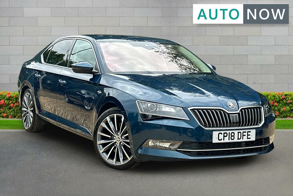 Skoda Superb Skoda Superb 2.0 Tsi Laurin Klement Hatchback Blue