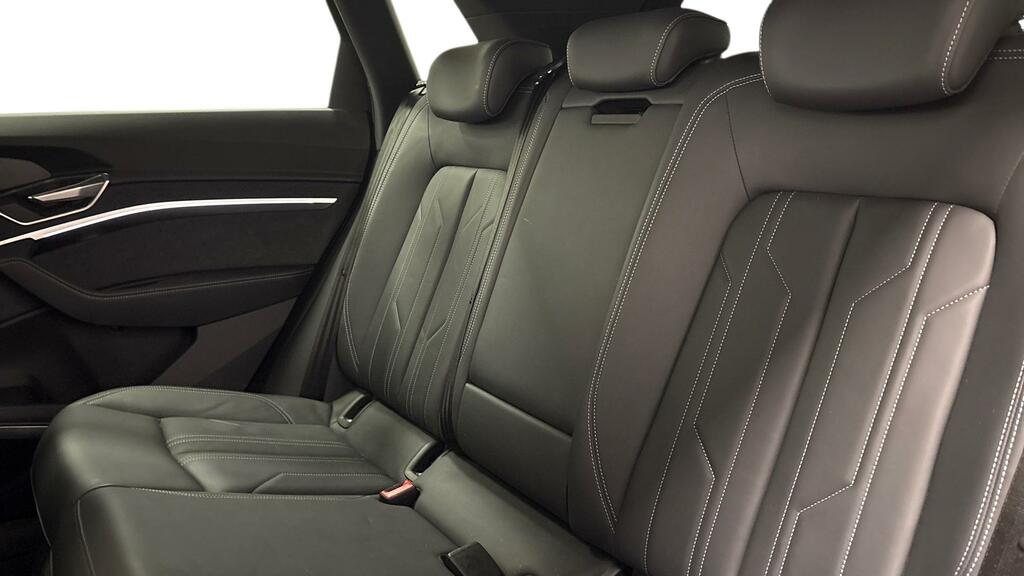 Audi Q8 e tron Audi Q8 E-tron Estate 300Kw 55 Quattro 114Kwh Blac Grey #6