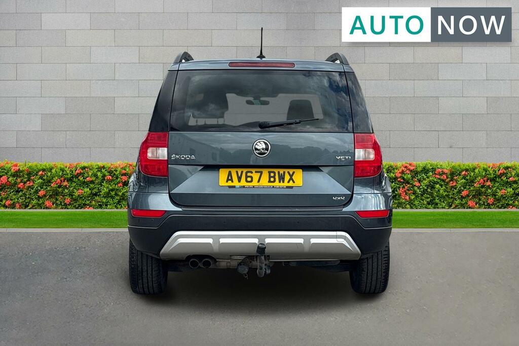 Skoda Yeti Skoda Yeti 2.0 Tdi Se Drive Outdoor Man Grey #3
