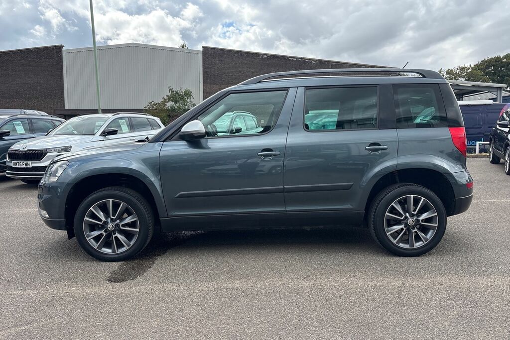 Skoda Yeti Skoda Yeti 2.0 Tdi Se Drive Outdoor Man Grey #6