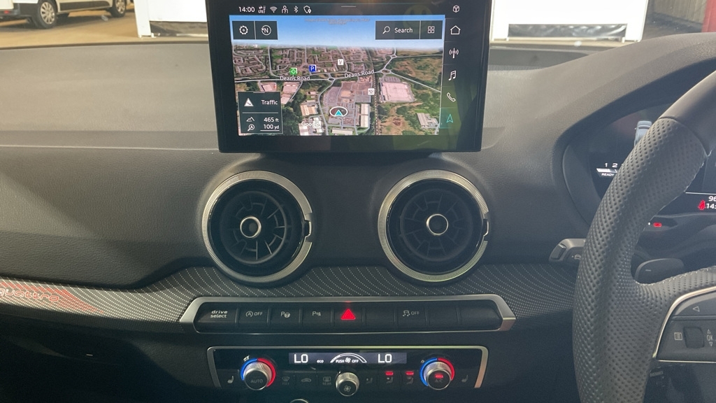 Audi Q2 35 Tfsi Sport S Tronic Black #8