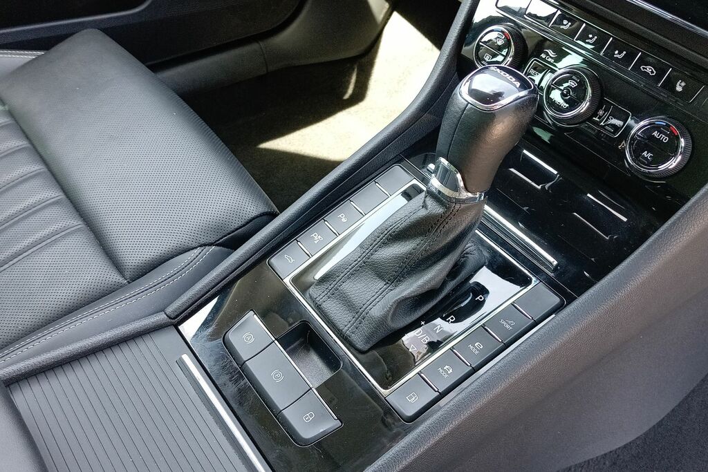 Skoda Superb 2.0 Tsi Sportline Plus Dsg Euro 6 Ss Grey #11