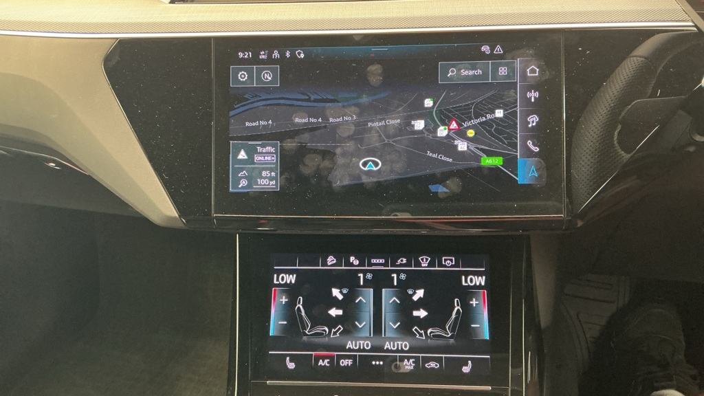 Audi Q8 e tron 300Kw 55 Qtro 114Kwh Sport Tech Pro 22Kw Black #9