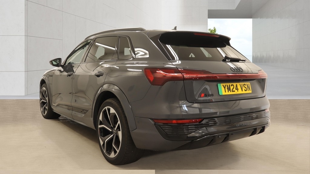 Audi Q8 e tron 300Kw 55 Qtro 114Kwh Sport Tech Pro 22Kw Black #13