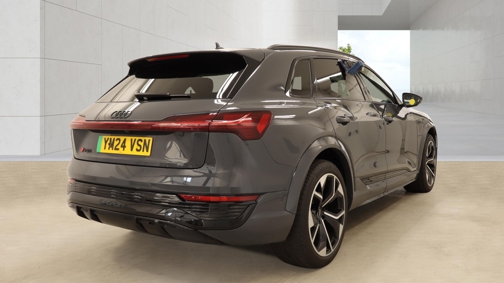 Audi Q8 e tron 300Kw 55 Qtro 114Kwh Sport Tech Pro 22Kw Black #14