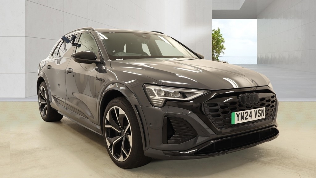 Audi Q8 e tron 300Kw 55 Qtro 114Kwh Sport Tech Pro 22Kw Black #11