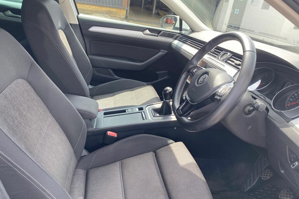 Volkswagen Passat 2.0 Tdi Se Business Dsg 6Spd Euro 6 Ss Grey #27