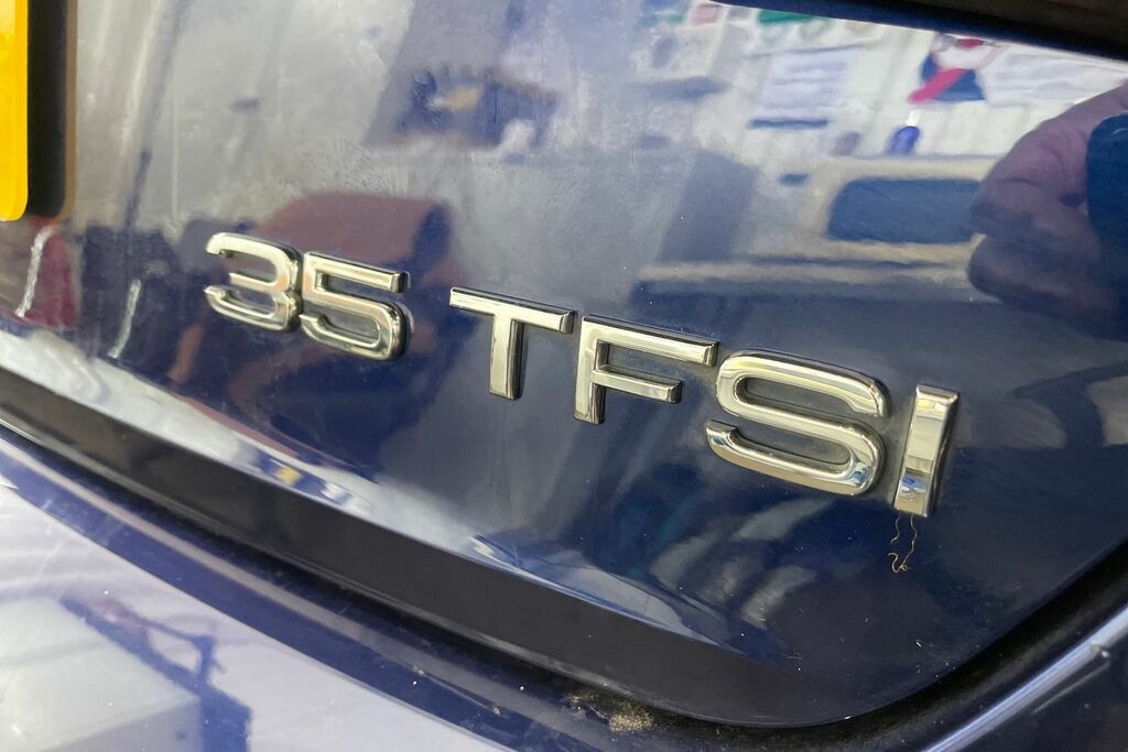 Audi A4 2.0 Tfsi 35 S Line Saloon S Tronic Euro White #29