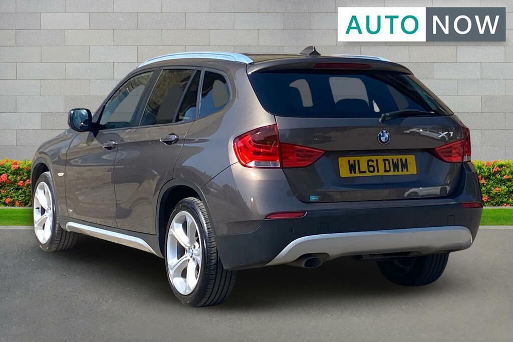 BMW X1 Bmw X1 2.0 20D Se Suv Steptronic Xdrive Gold #3