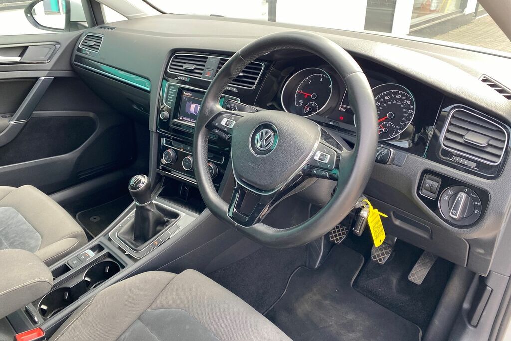 Volkswagen Golf 1.6 Tdi Se Estate Euro 5 105 Ps White #30