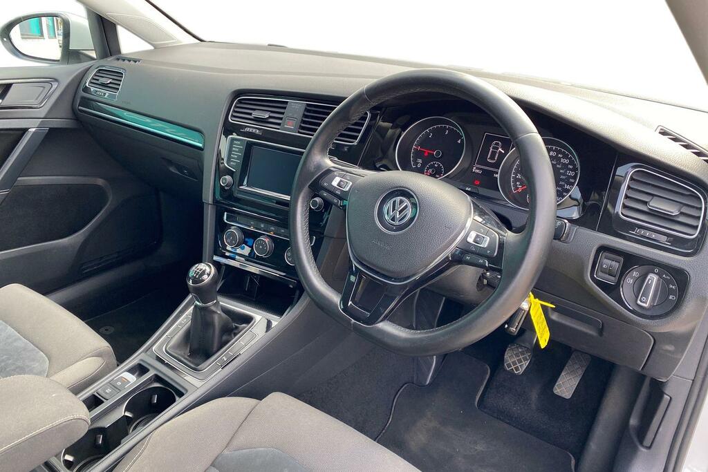 Volkswagen Golf 1.6 Tdi Se Estate Euro 5 105 Ps White #9