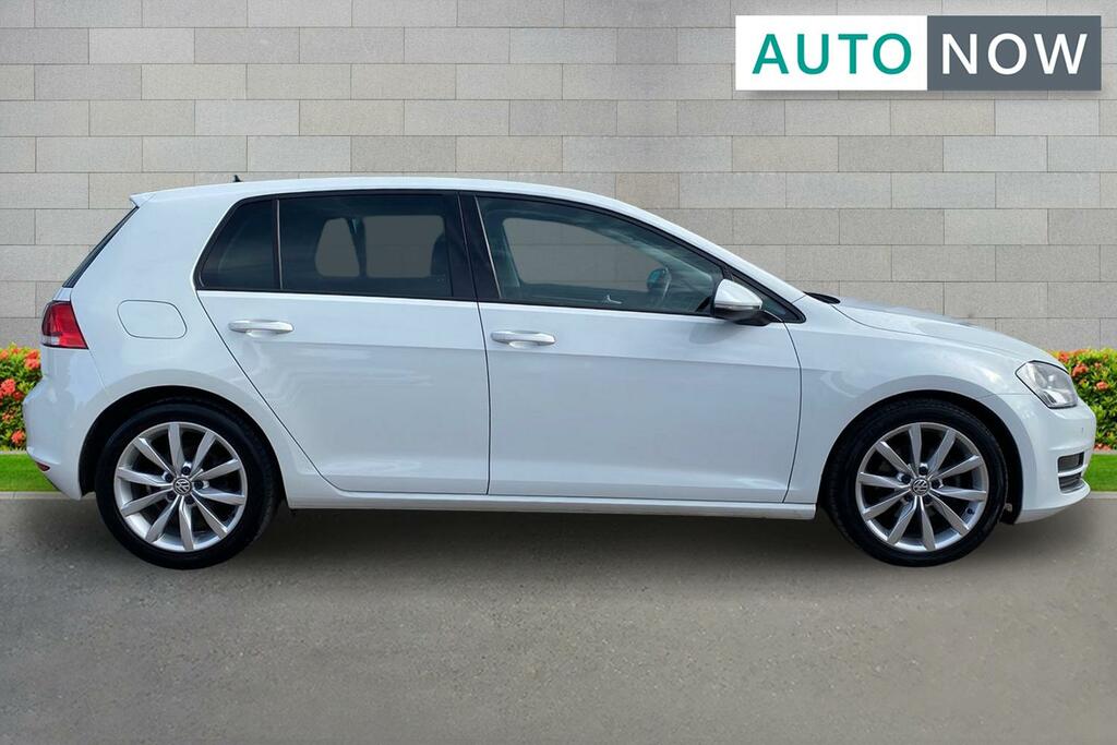 Volkswagen Golf Volkswagen Golf 2.0 Tdi Bluemotion Tech Gt Hatchba White #4